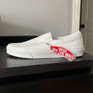 VANS CLASSIC SLIP-ONS